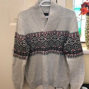 RW CO wool blend vneck sweater